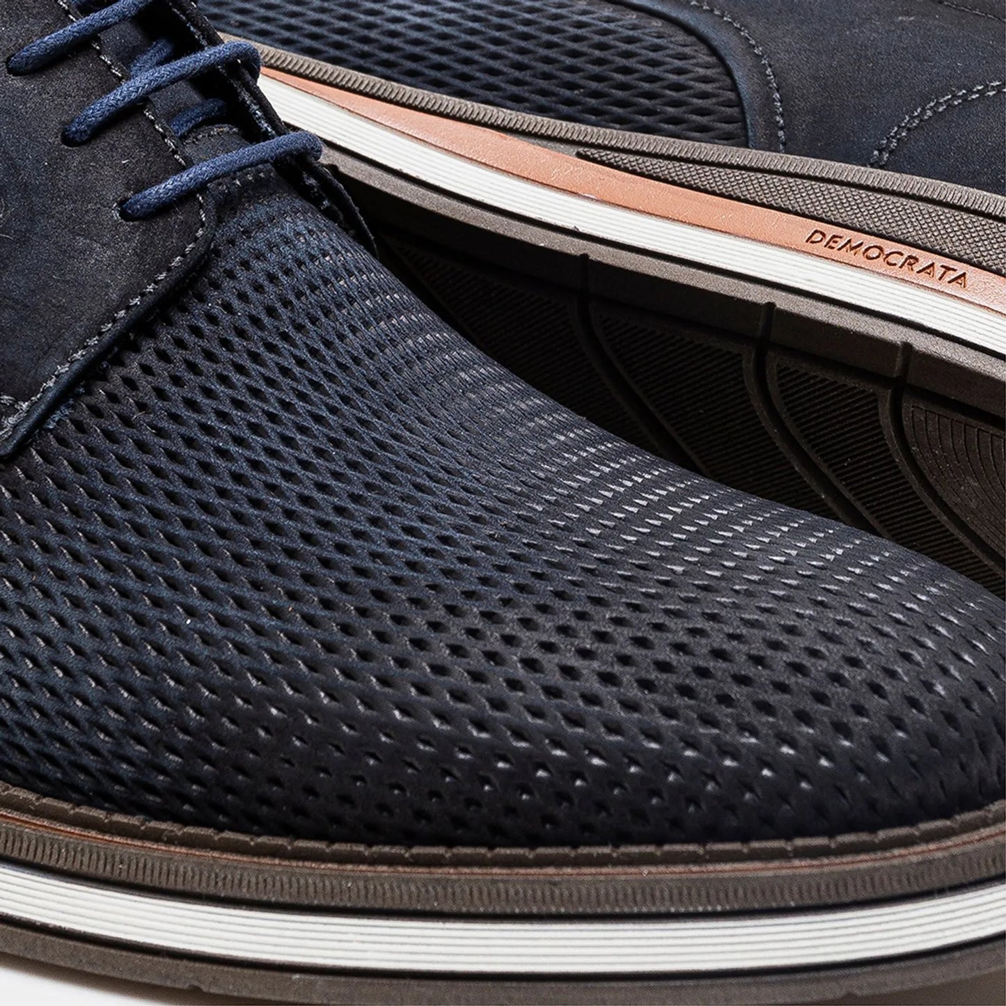 272101-004 NAVY DEMOCRATA