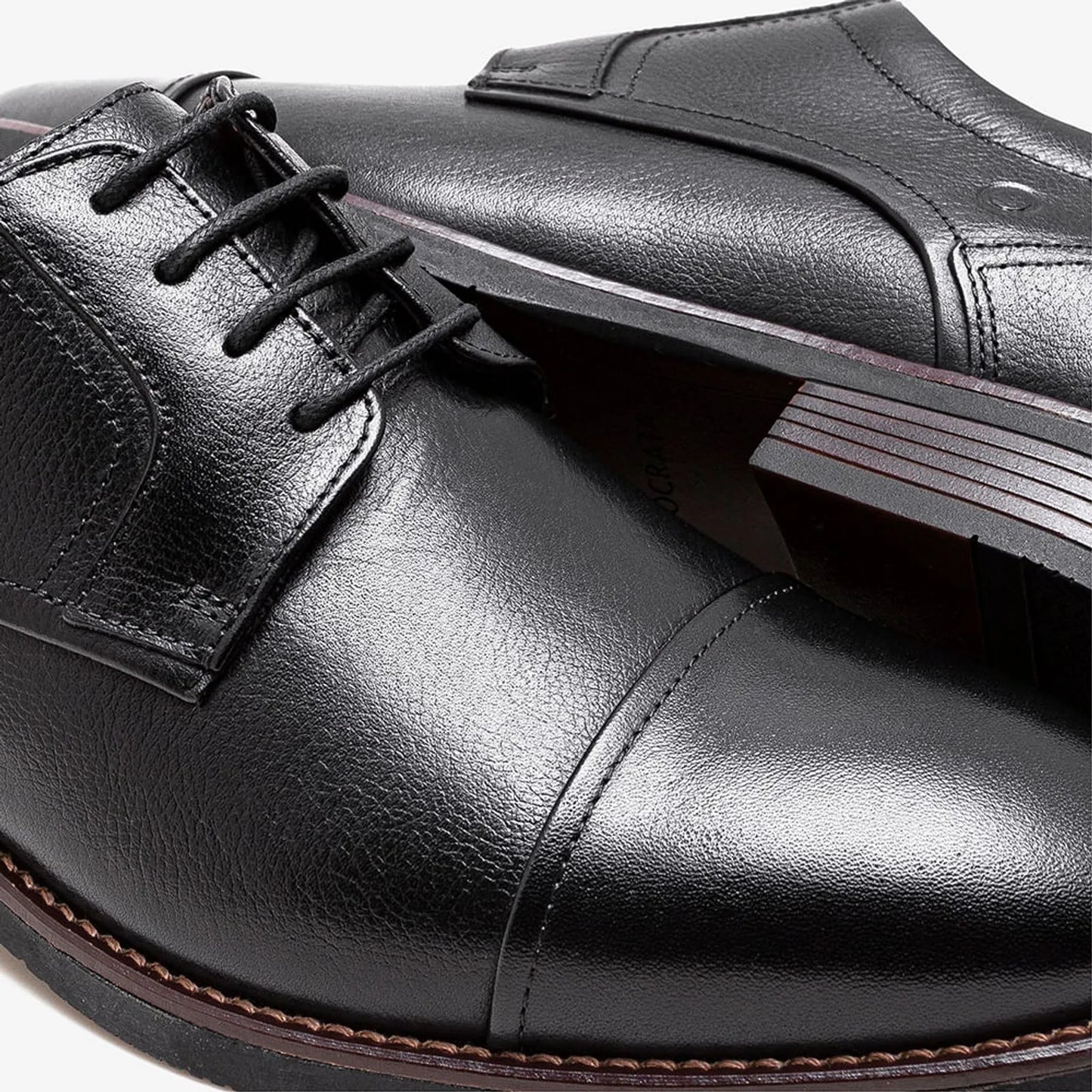 627101-001 BLACK DEMOCRATA