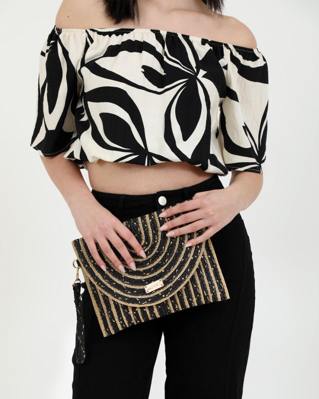 502935M-CROSSBODY BAG (28X22) BLACK/GOLD 23434