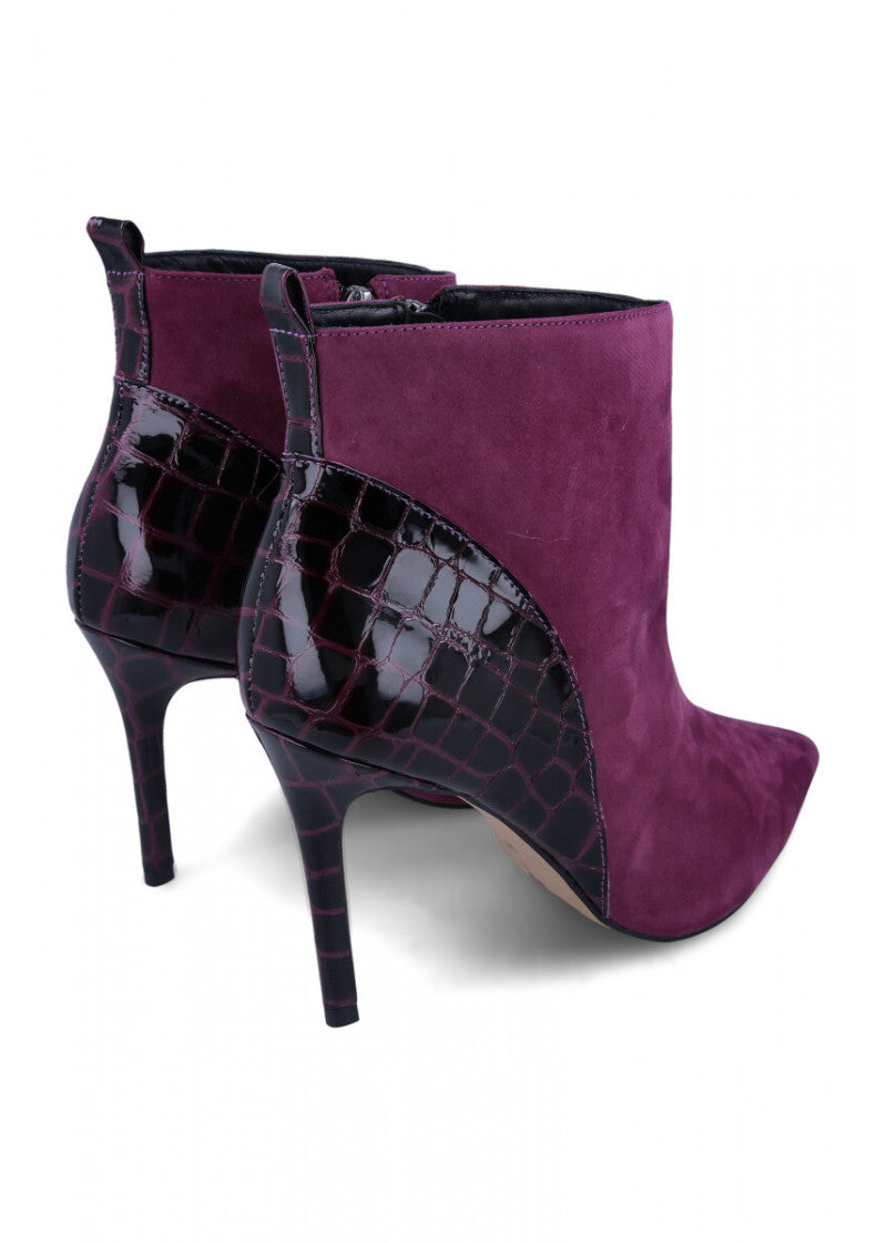 10657-617-685-GRAPE MA CAPELLI ROSSI