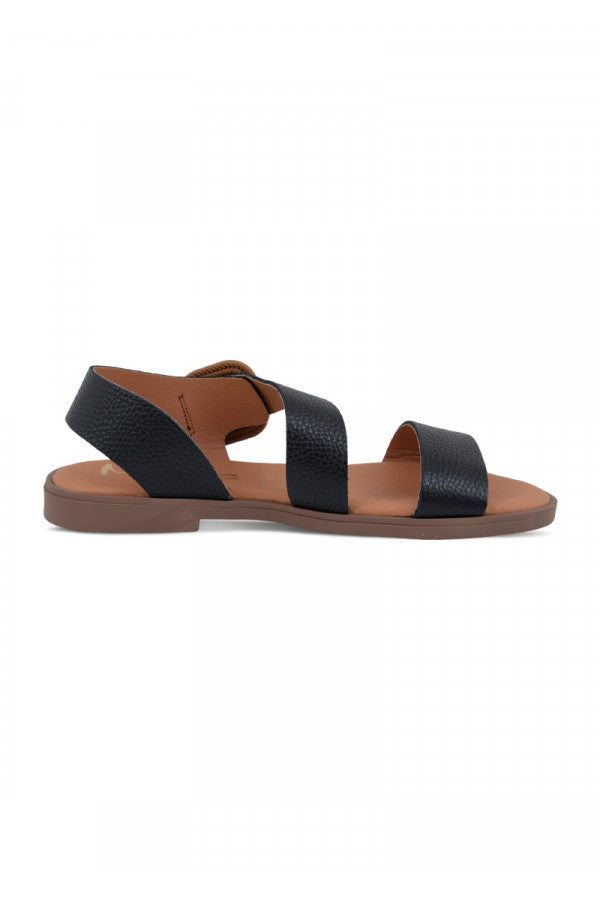 IAMI* OXFORD BLACK MARILA