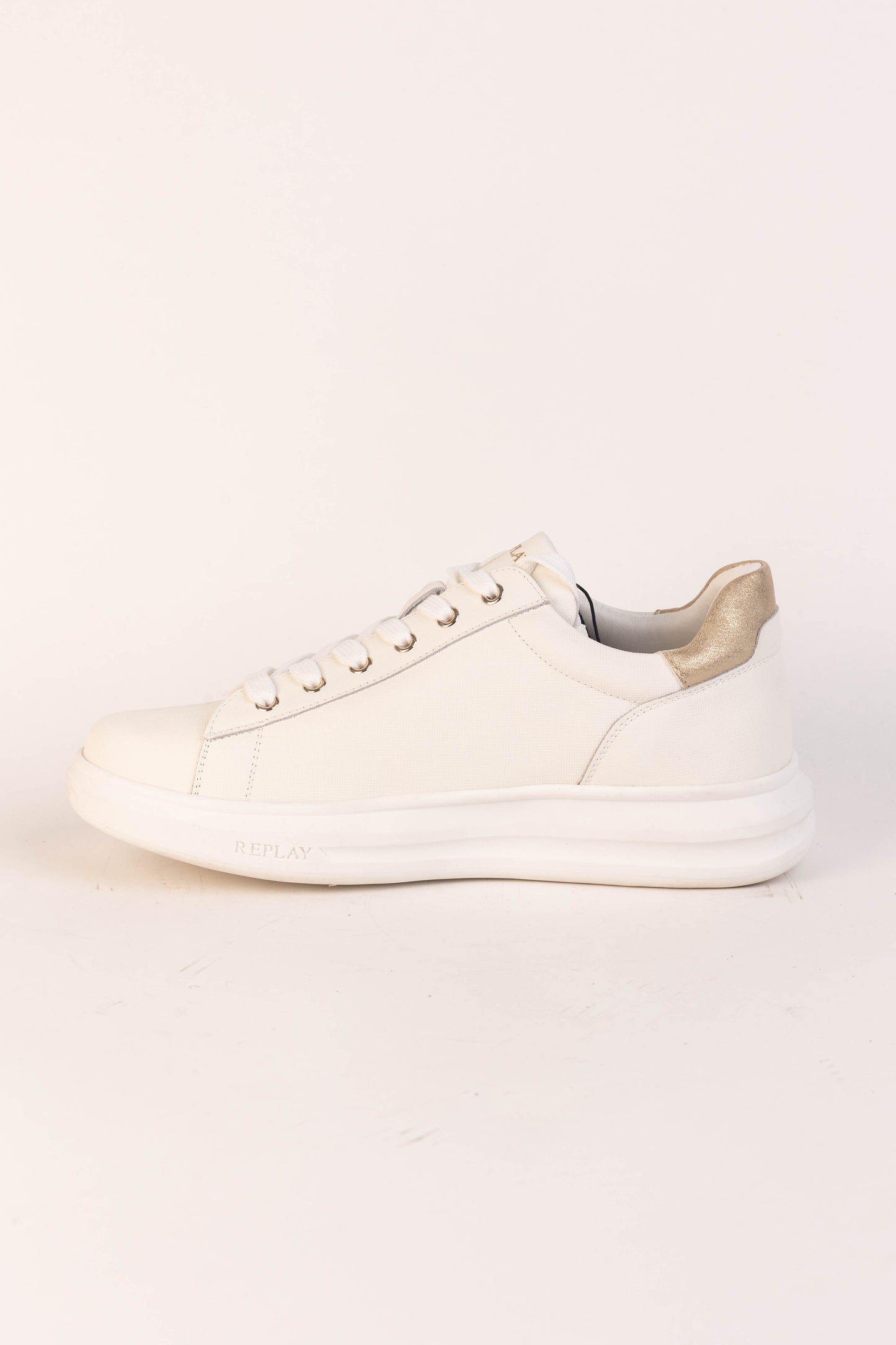 RGWZ7F (C0006L)  061-WHITE REPLAY