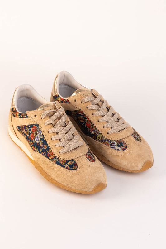 26YA-0210-Camel-NOA NOIR