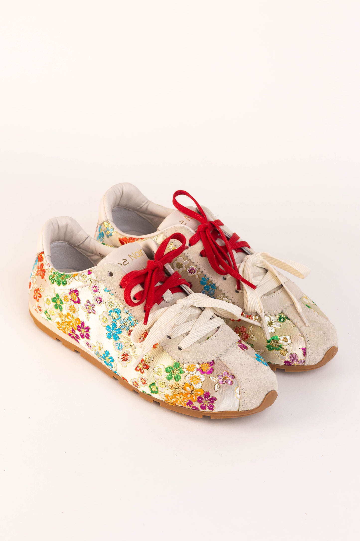 26YA-0058-NOA NOIR 1015-4040-13-Multi Flower
